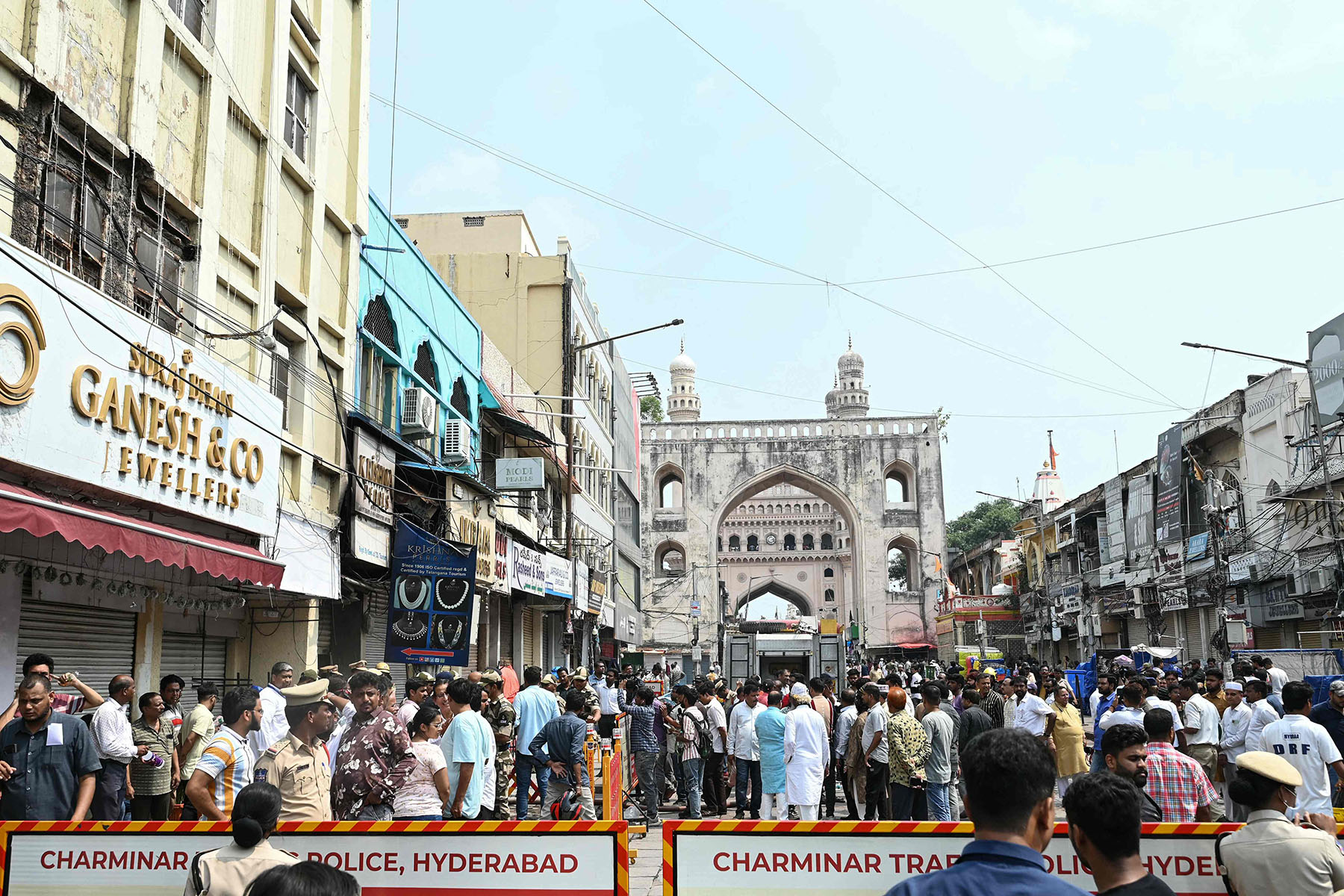 हैदराबादको एउटा भवनमा आगलागी, १७ जनाको मृत्यु
